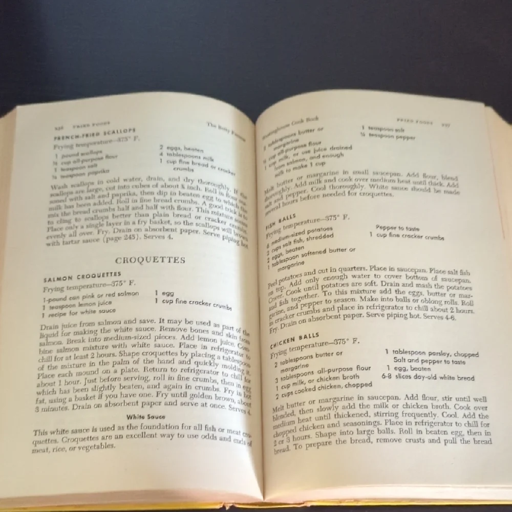 Vintage Westinghouse Cook Book by Julia Kiene